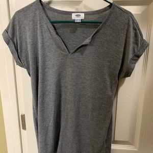 Old navy tee
